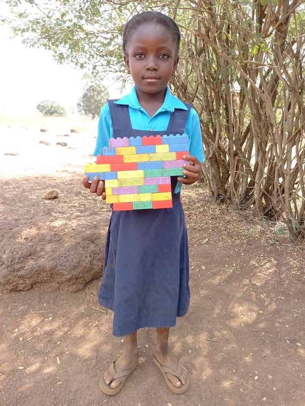 La Educación Salva Vidas - Najillan es una niña con beca educativa y de soporte vital básico en Ghana
